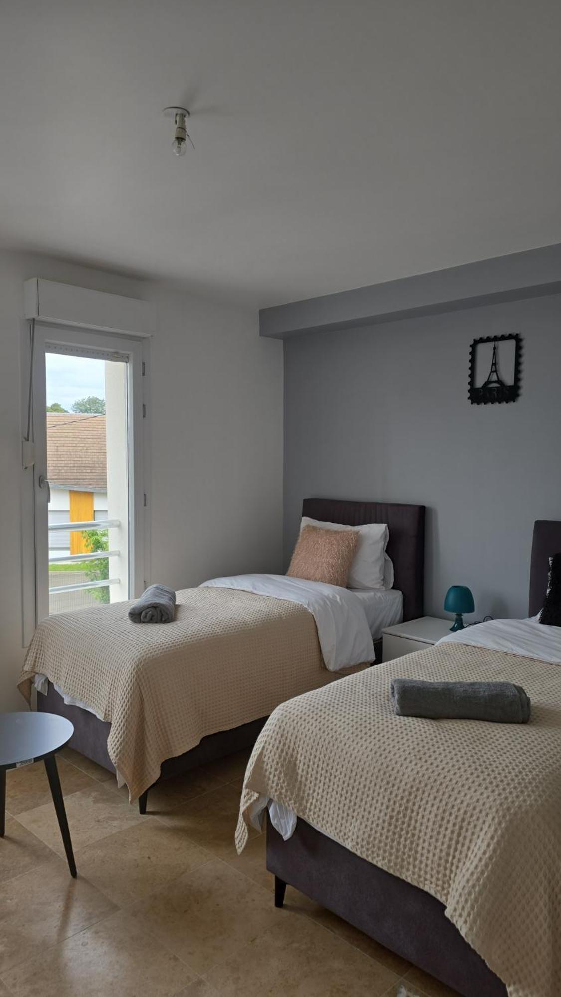 Appart'City Village Trappes Quarto foto